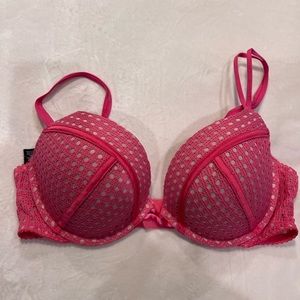 Victoria’s Secret Very Sexy Push-up Bra